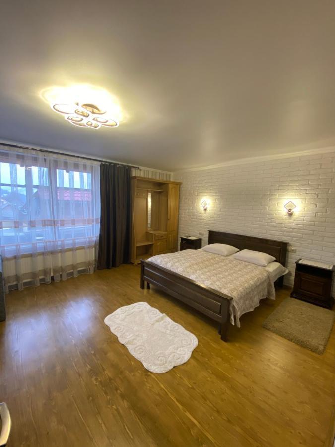 Korona Karpat Hotell Lazeshchyna Eksteriør bilde