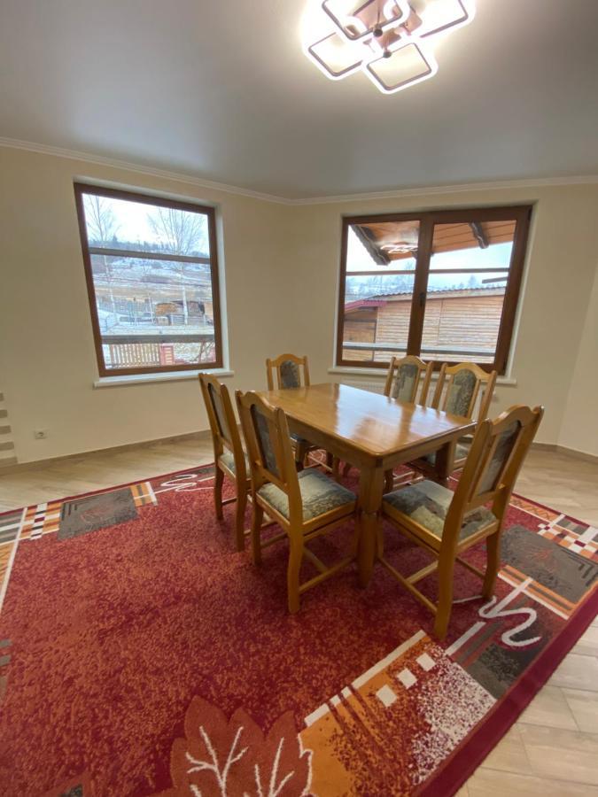 Korona Karpat Hotell Lazeshchyna Eksteriør bilde